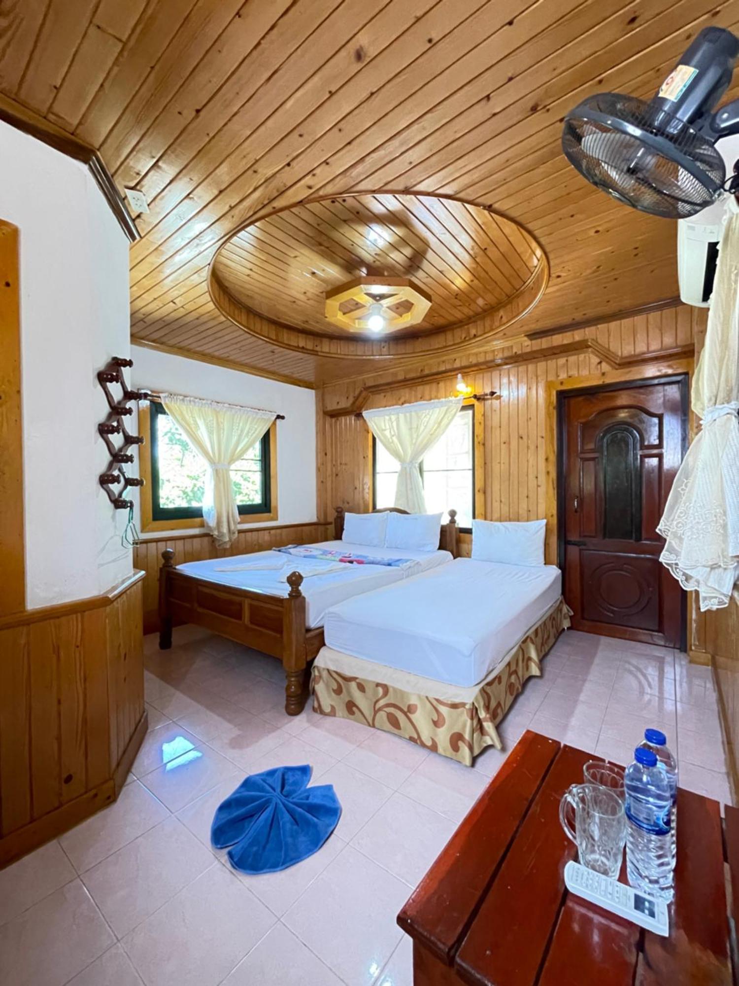 Big Fish Resort Ko Tao Exterior photo