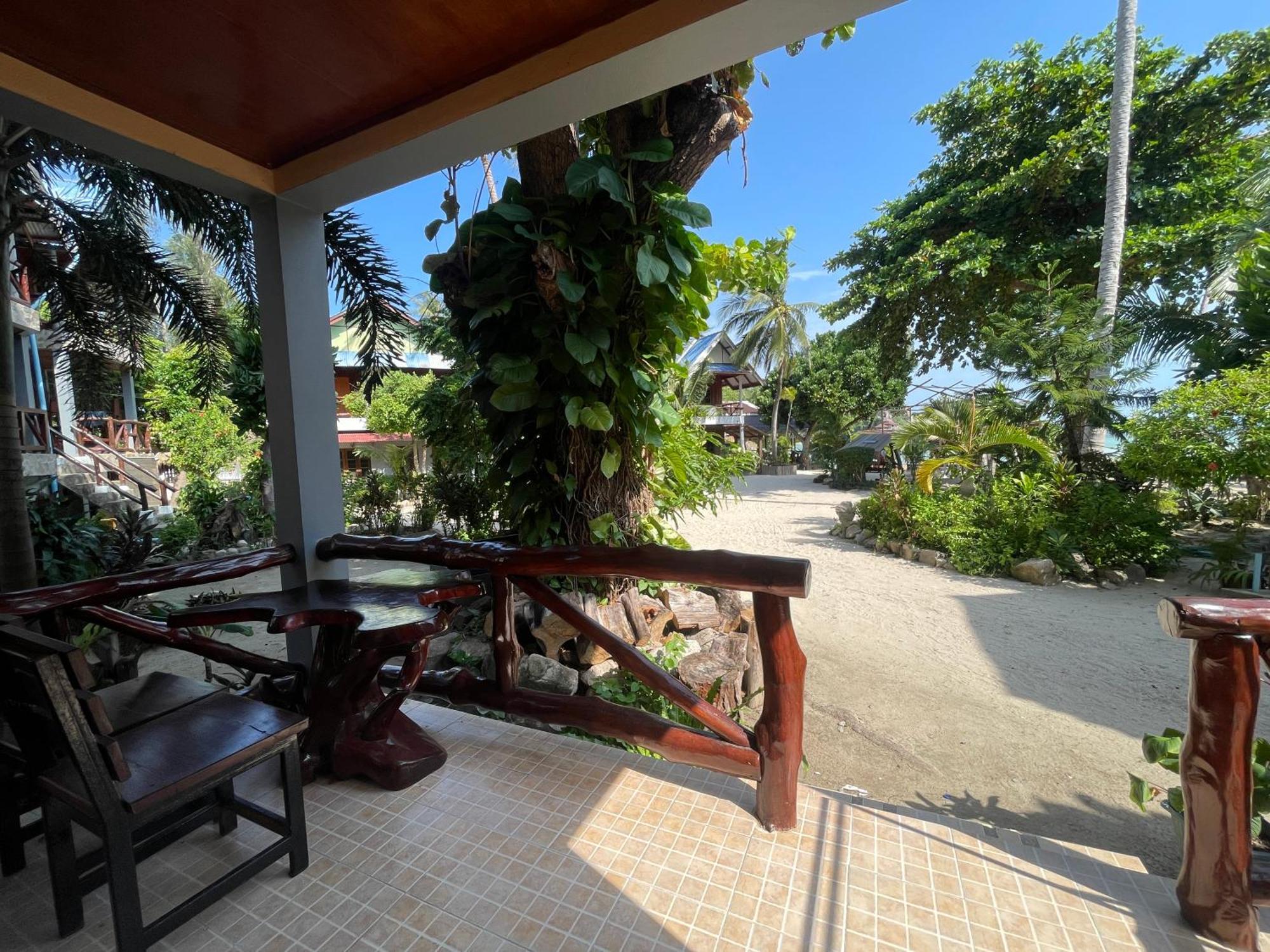Big Fish Resort Ko Tao Exterior photo